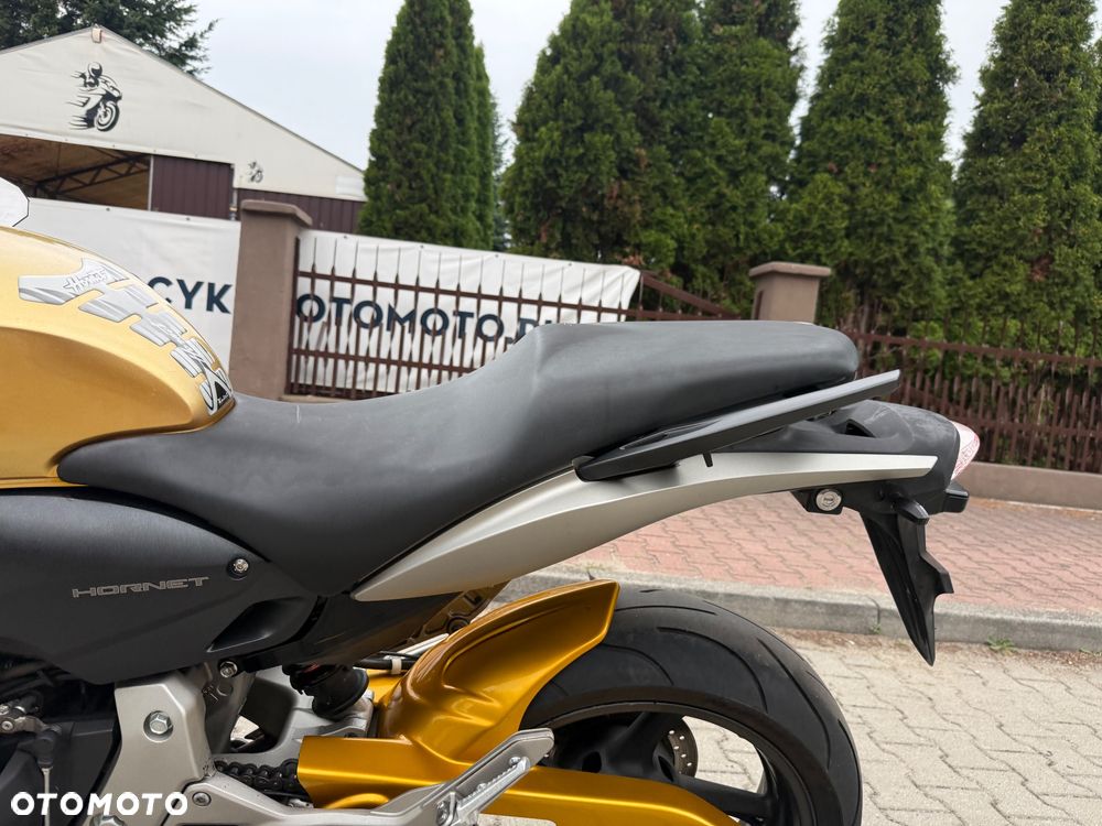 Honda Hornet - 17