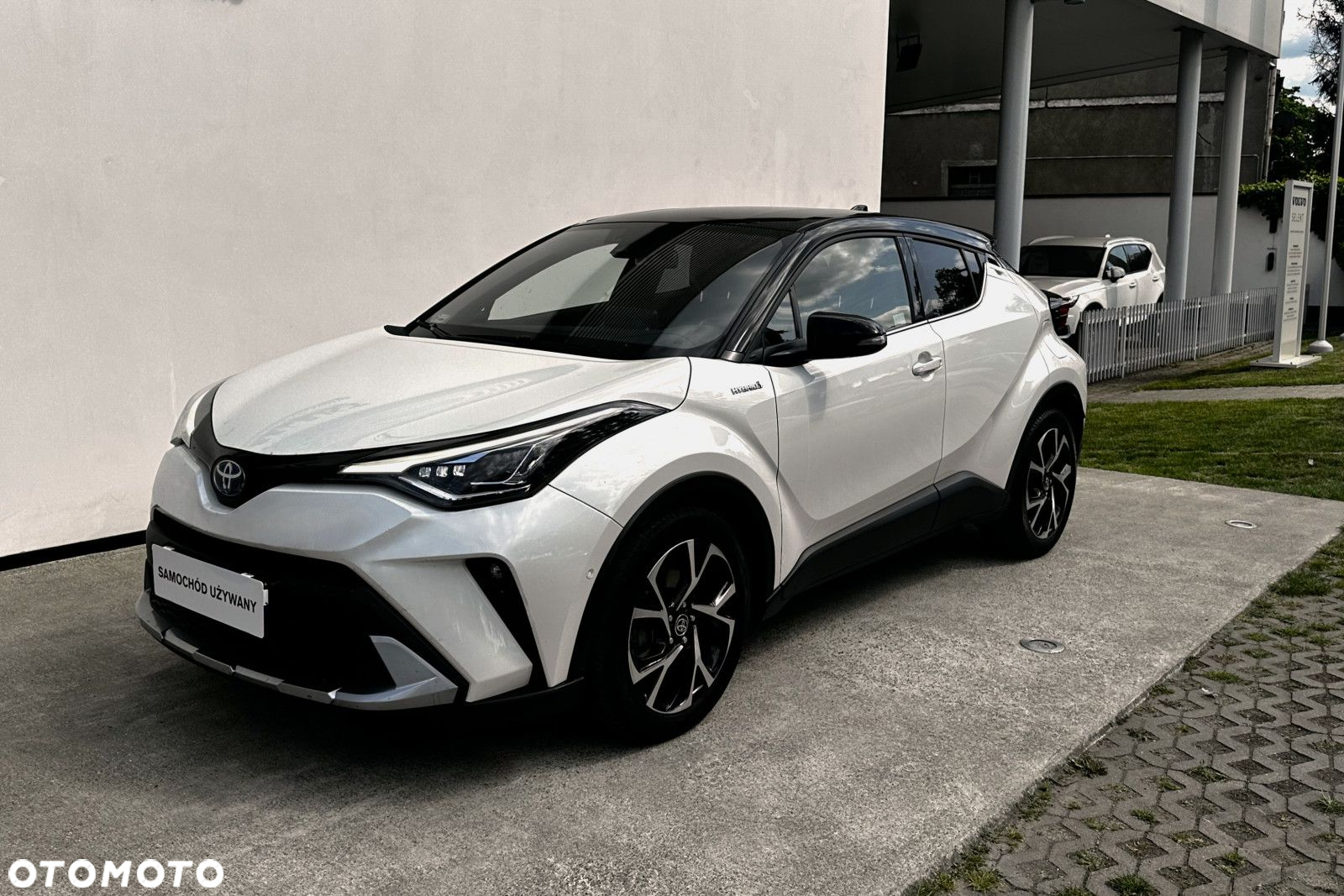 Toyota C-HR - 4