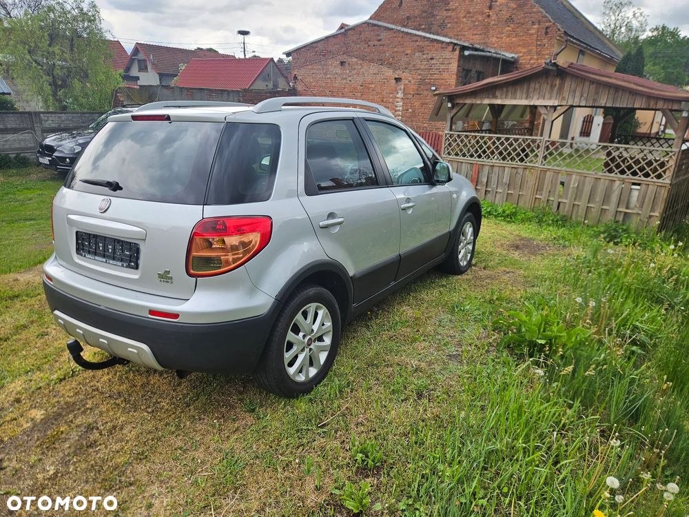Fiat Sedici - 10