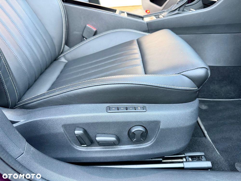 Skoda Superb 2.0 TDI SCR L&K DSG - 15