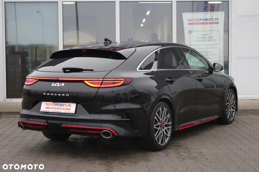 Kia ProCeed - 4