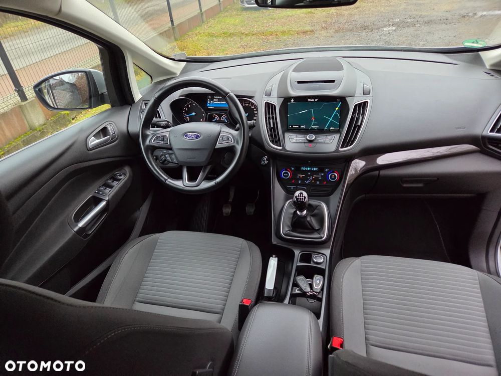 Ford Grand C-MAX 1.5 EcoBoost Start-Stopp-System Titanium - 25