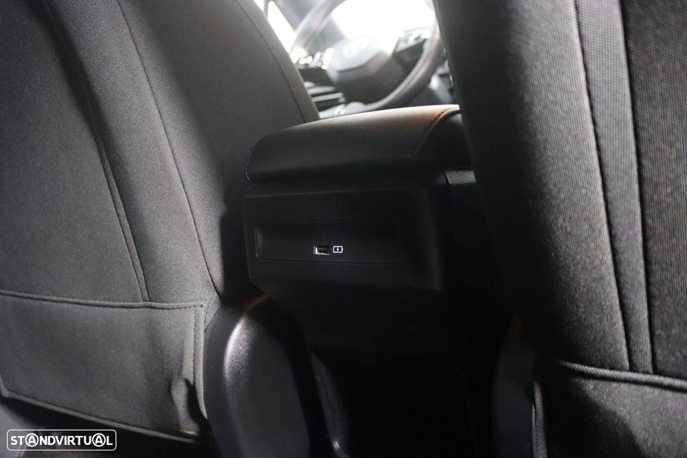 MG MG4 64 kWh Comfort - 19