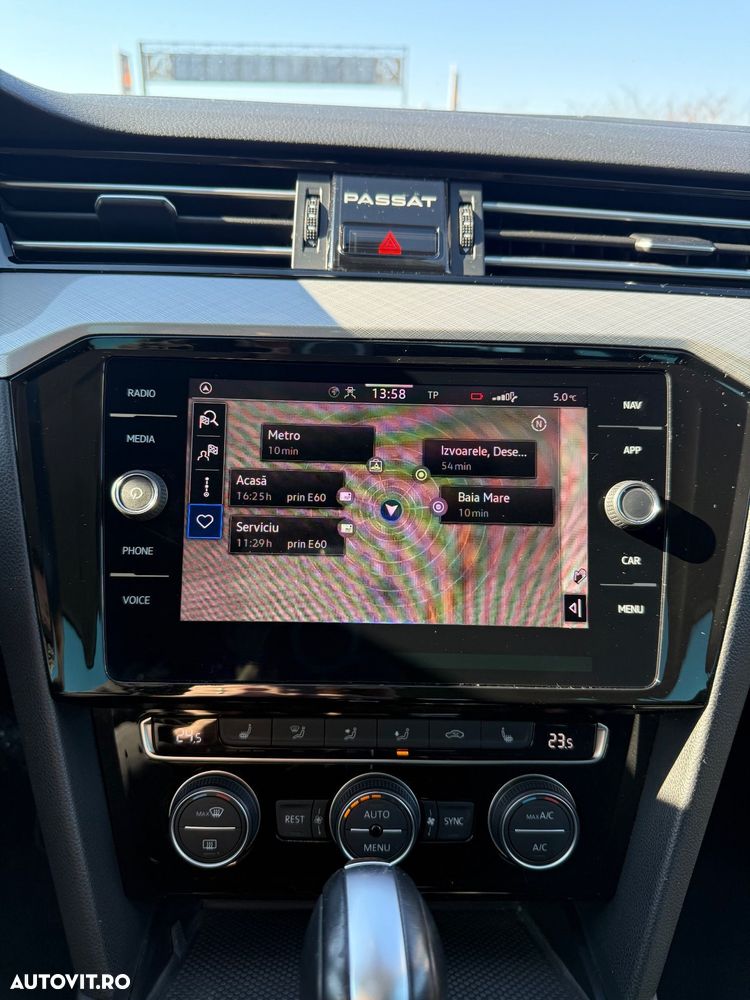 Volkswagen Passat 2.0 TDI DSG Comfortline - 21