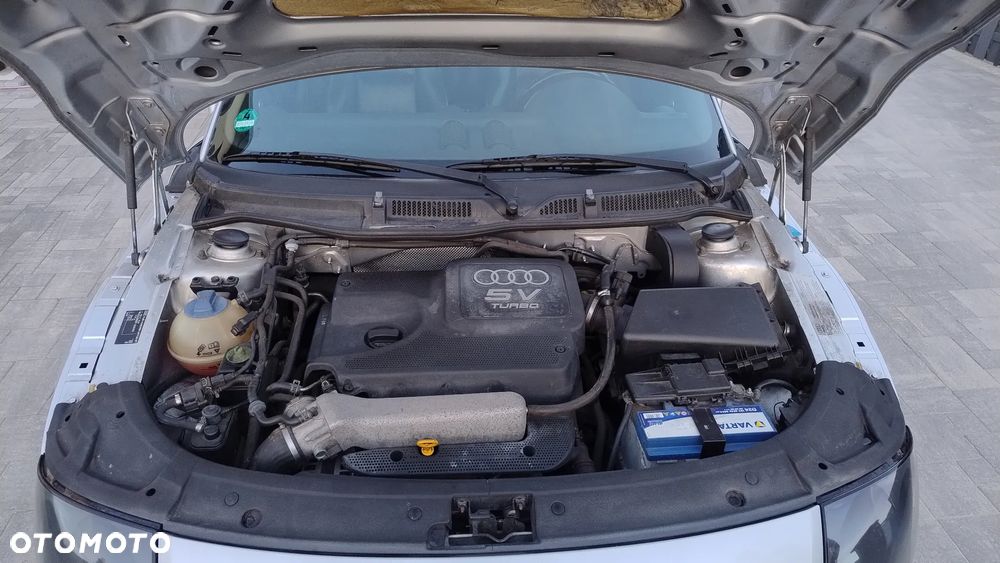 Audi TT Coupé 1.8T - 38