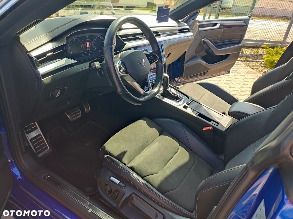 Volkswagen Arteon 2.0 TDI SCR R-Line DSG - 27