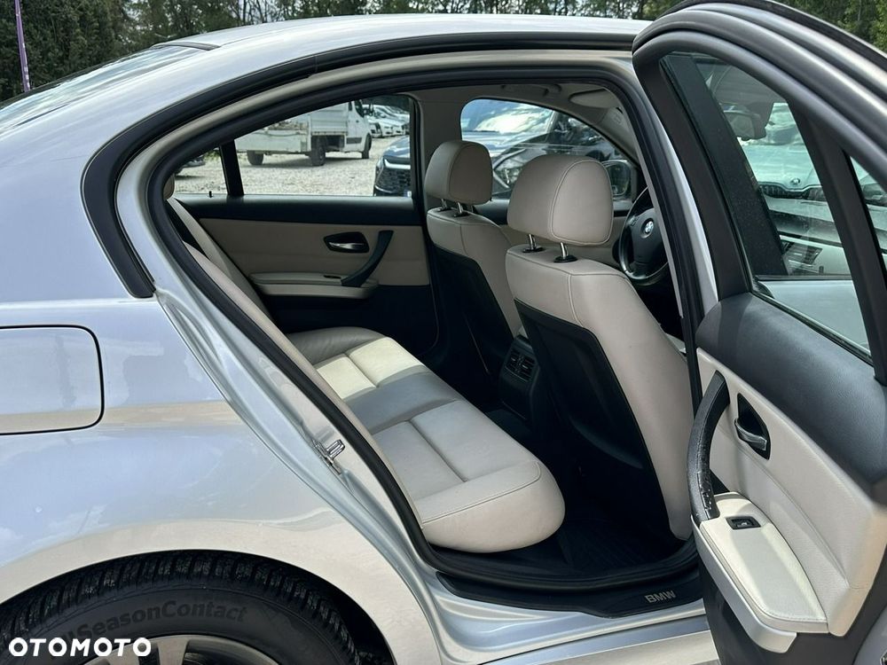 BMW Seria 3 - 15