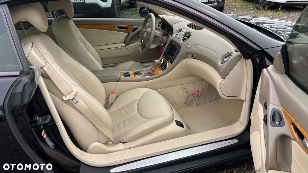 Mercedes-Benz SL 500 - 27