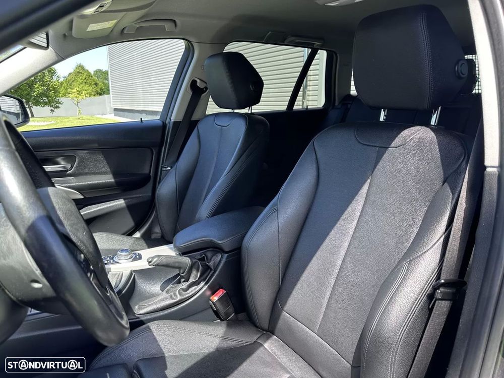 BMW 316 d Line Sport Shadow - 30