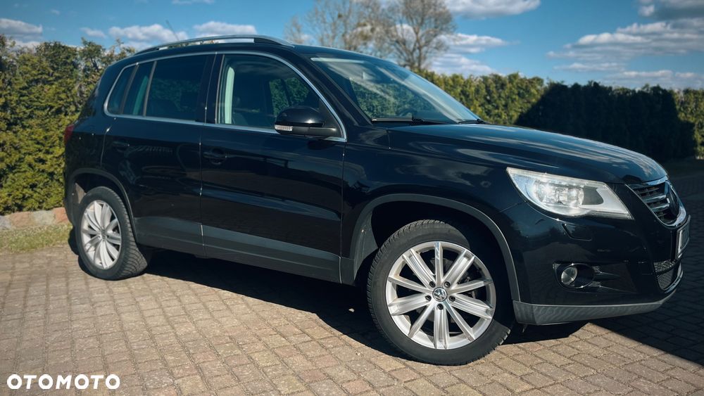 Volkswagen Tiguan - 4