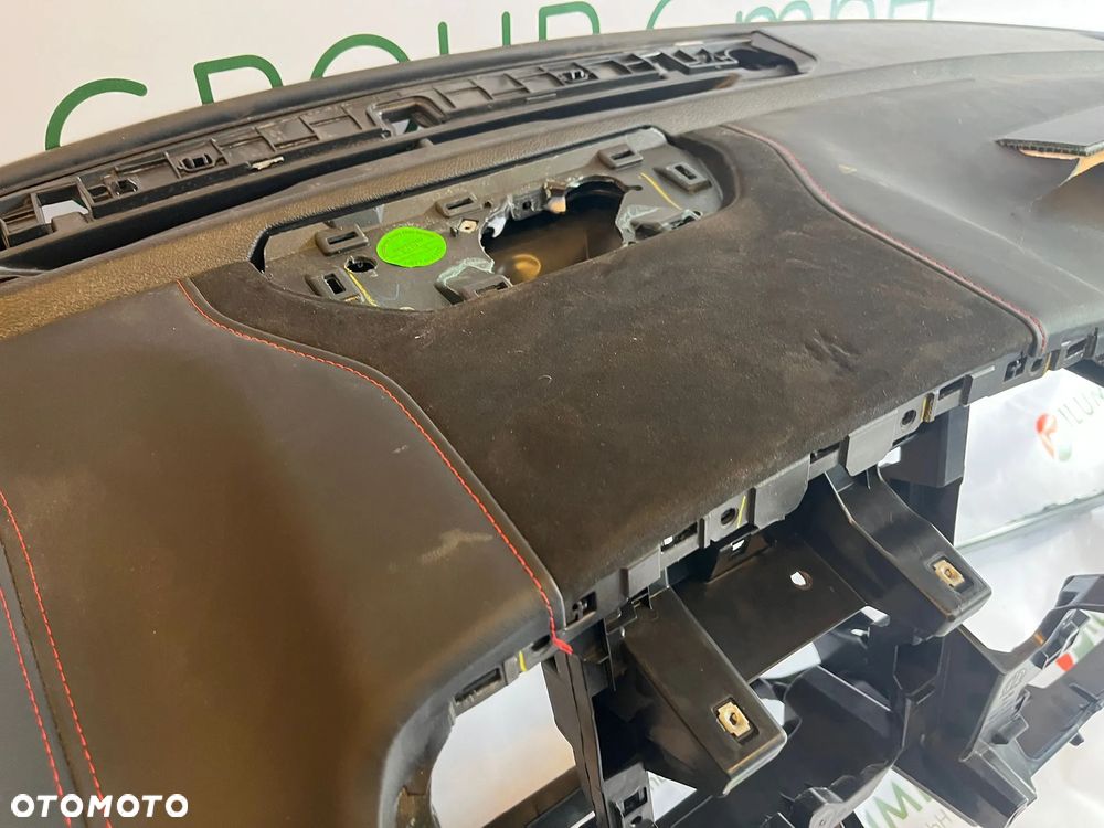 DESKA ROZDZIELCZA RAM 1500 TRX - 7