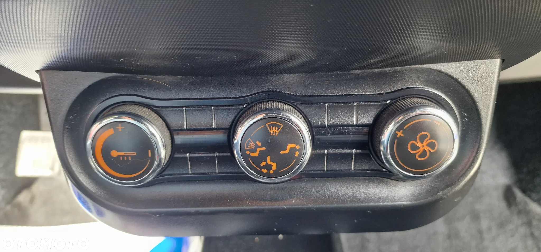 Microcar DUE - 15