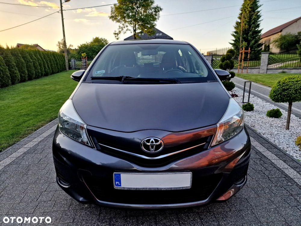 Toyota Yaris 1.0 Sol - 17
