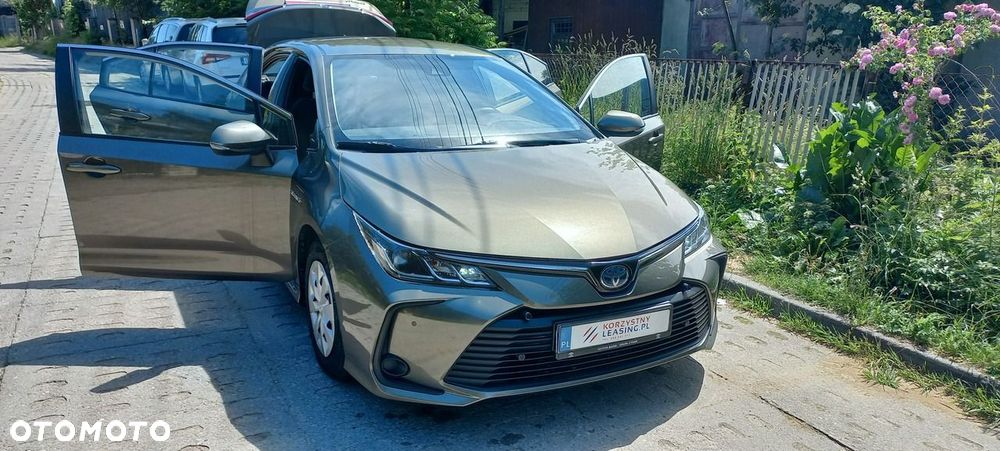Toyota Corolla - 2