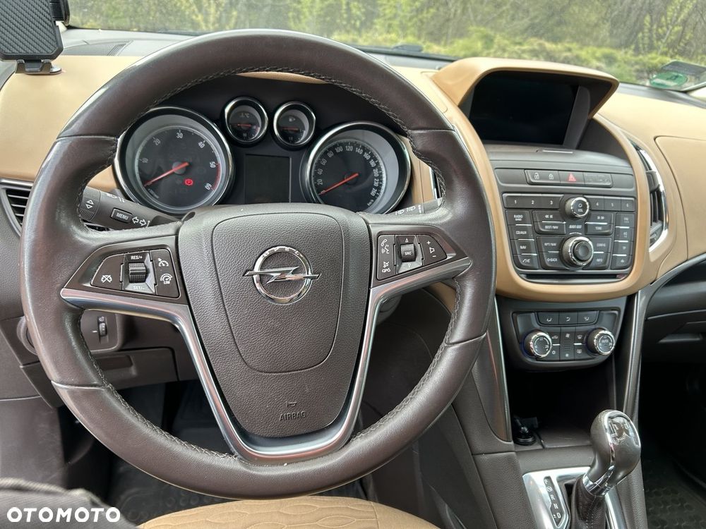 Opel Zafira Tourer 2.0 CDTI Automatik Innovation - 9