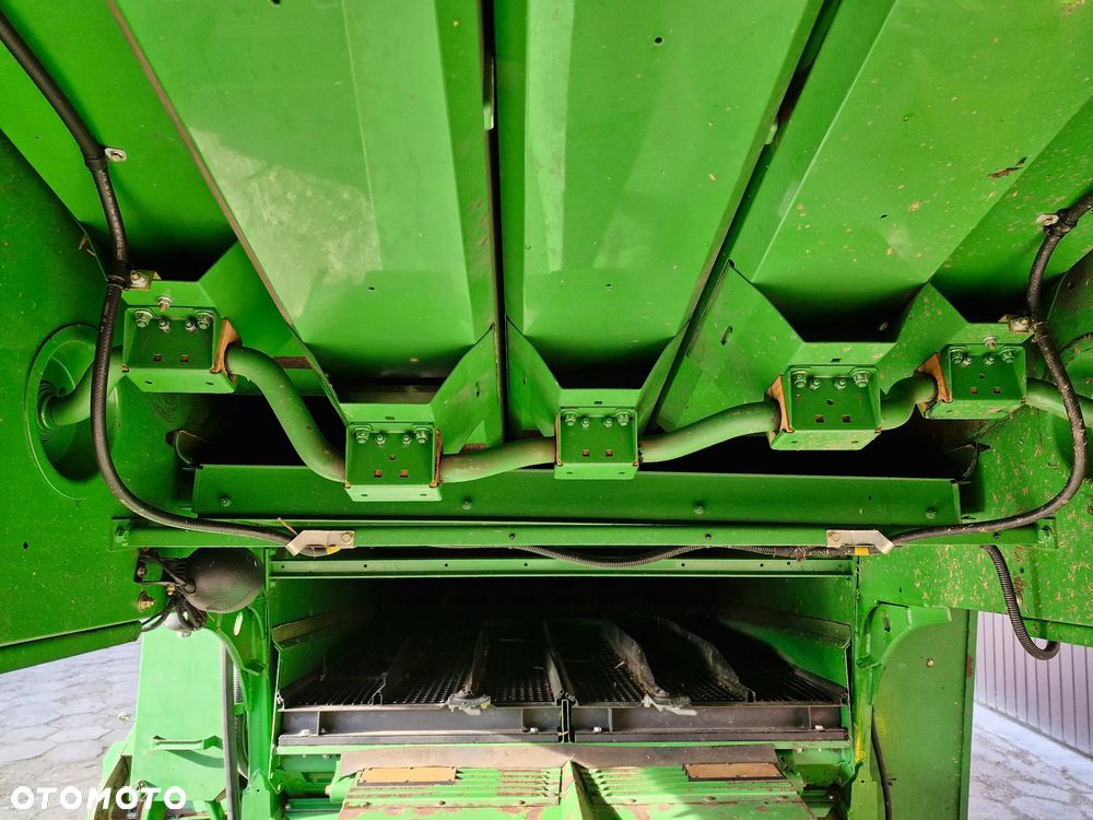 John Deere W540 - 10