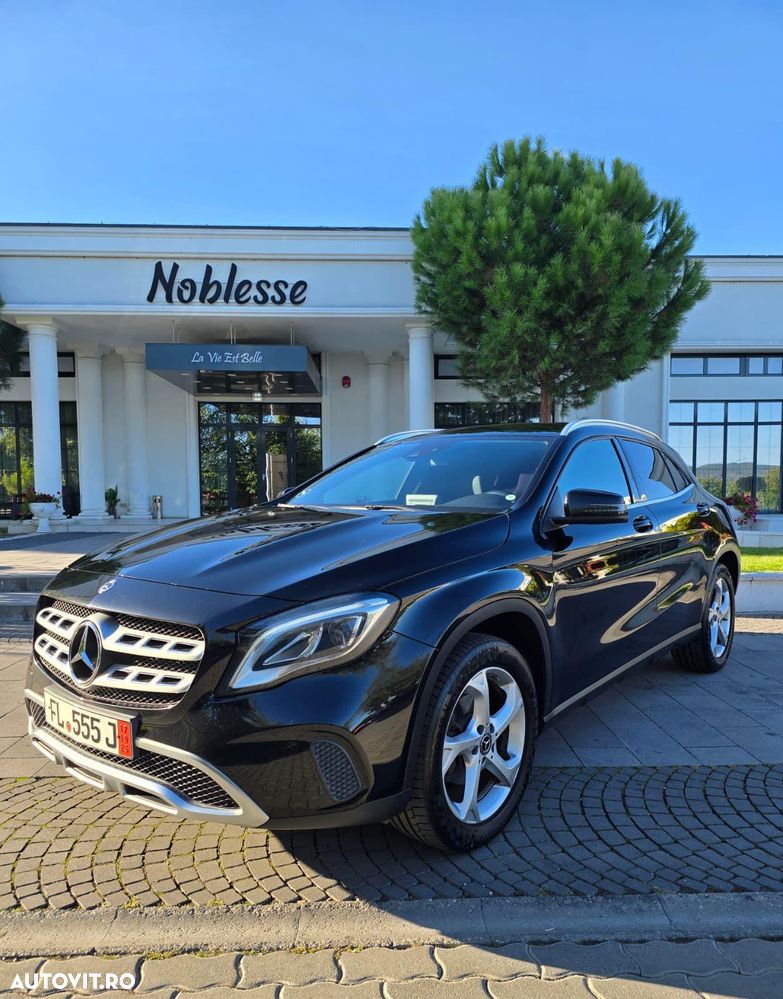 Mercedes-Benz GLA - 2