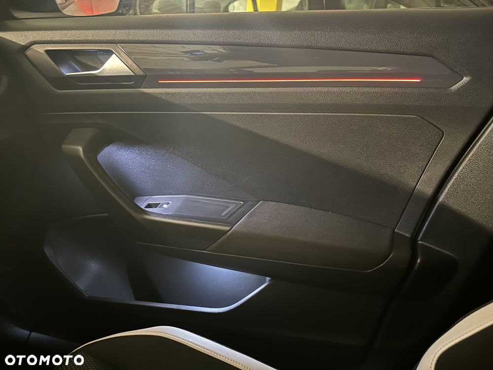 Volkswagen T-Roc 1.5 TSI ACT Premium DSG - 23