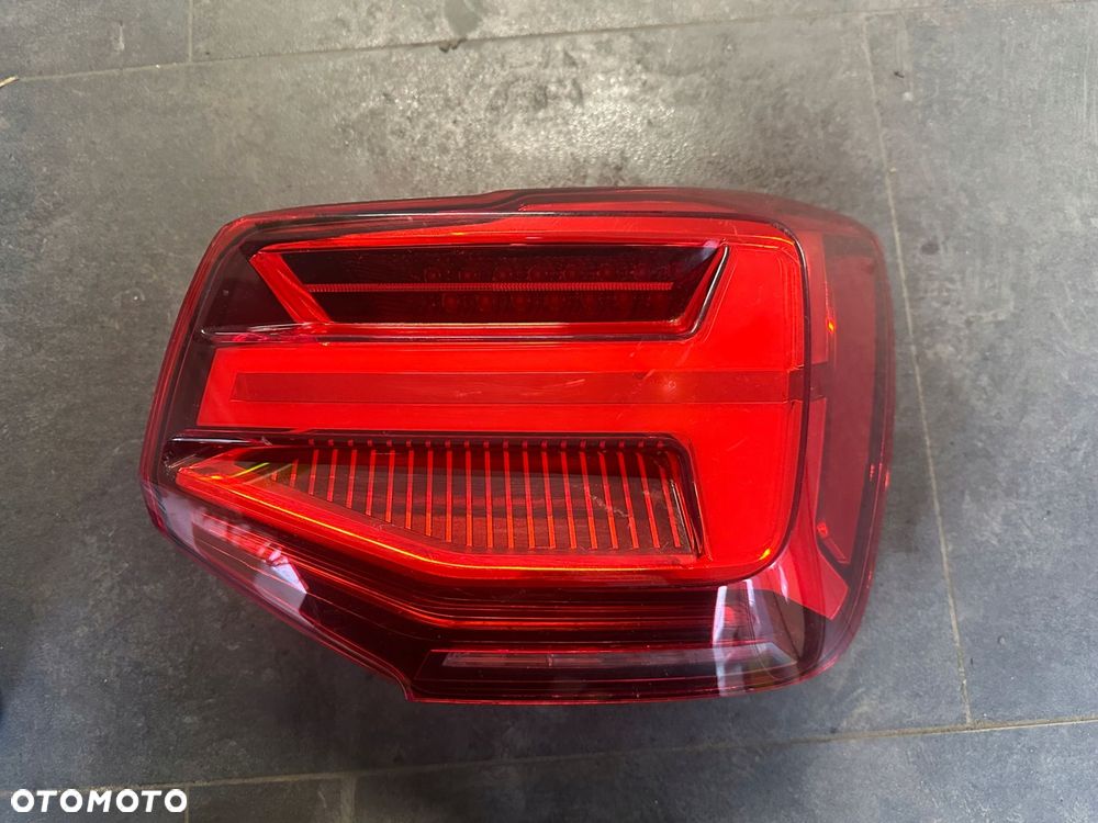 lampa tył tylna prawa led high audi q2 2020- oe 81a945092b - 1