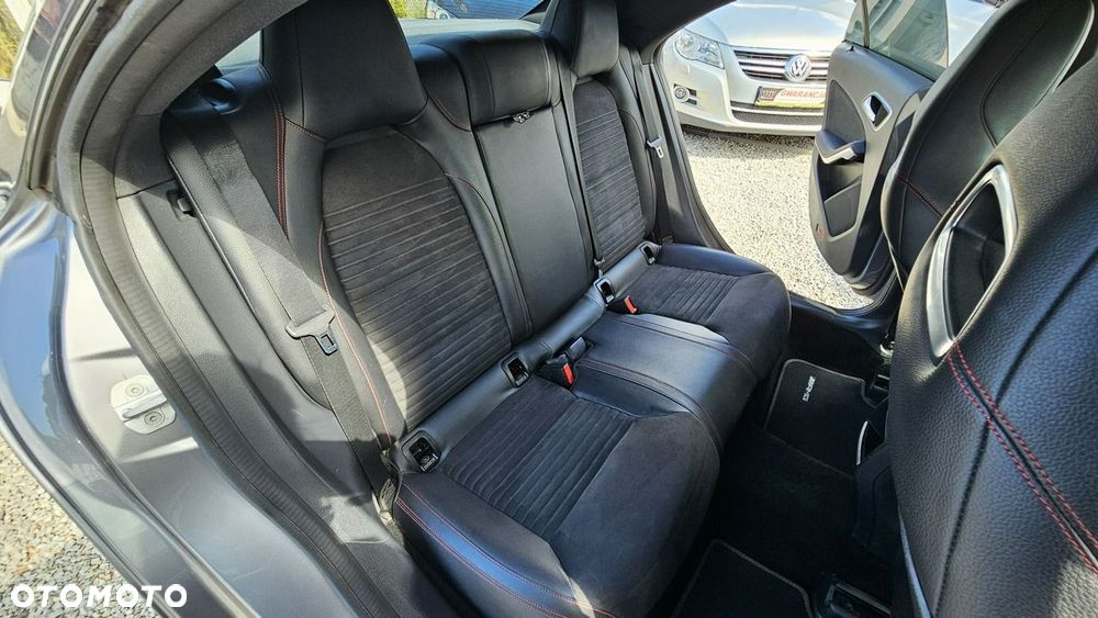 Mercedes-Benz CLA - 28