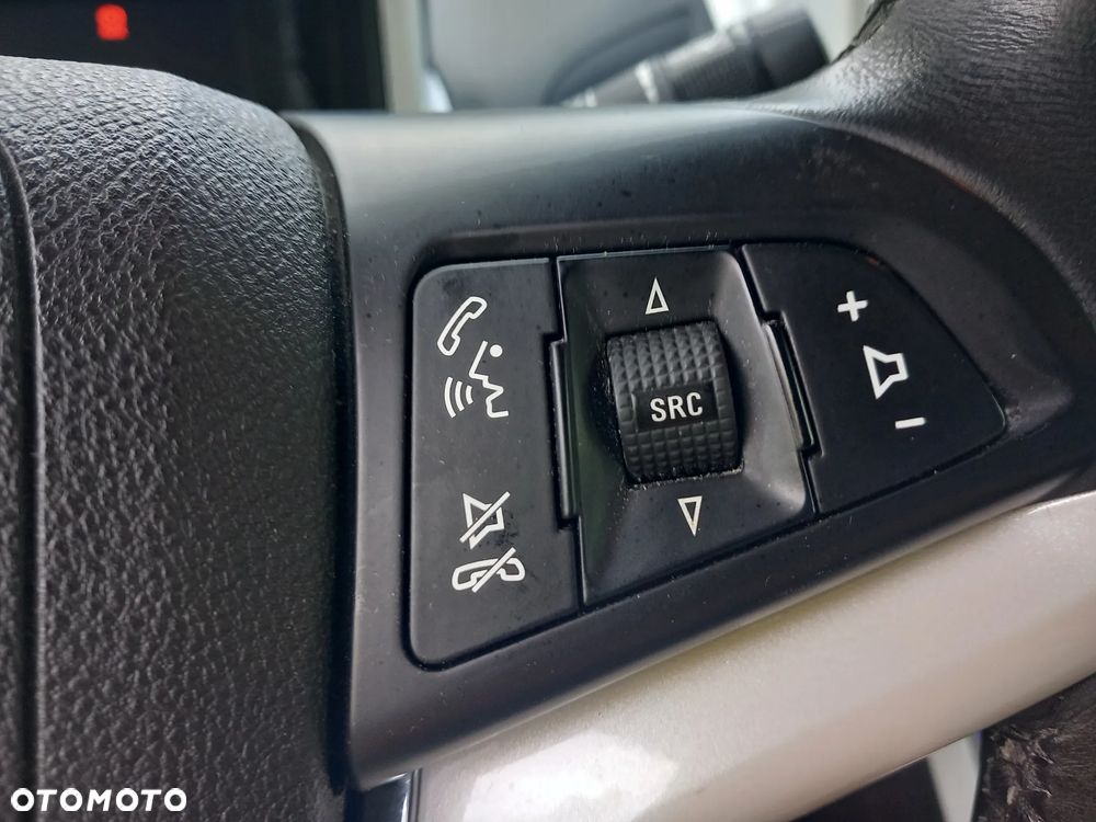 Chevrolet Volt - 26