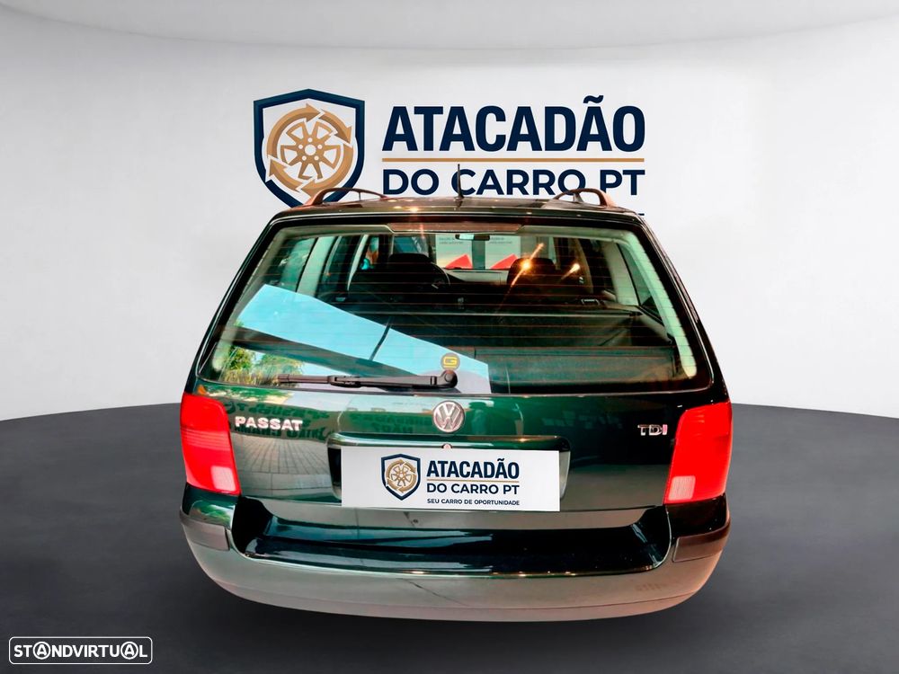 VW Passat Variant - 23
