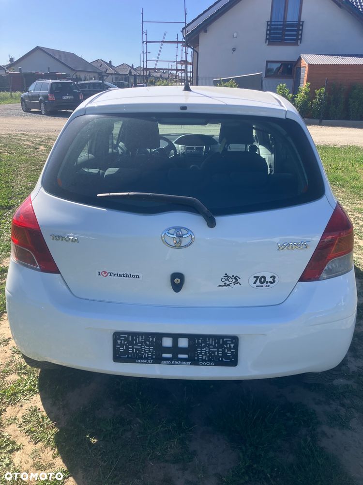 Toyota Yaris 1.33 Sol - 6