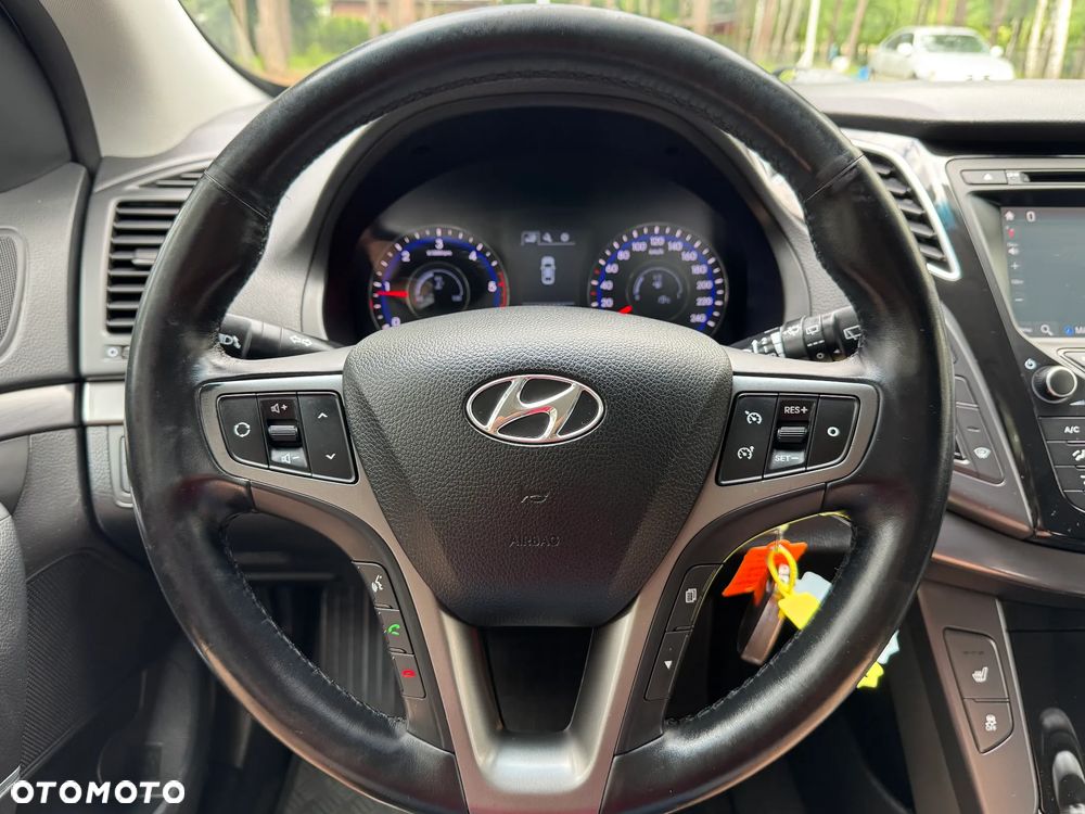 Hyundai i40 Kombi blue 1.7 CRDi Premium - 22