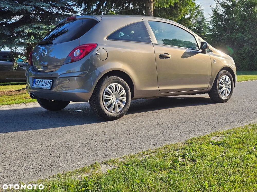 Opel Corsa - 3
