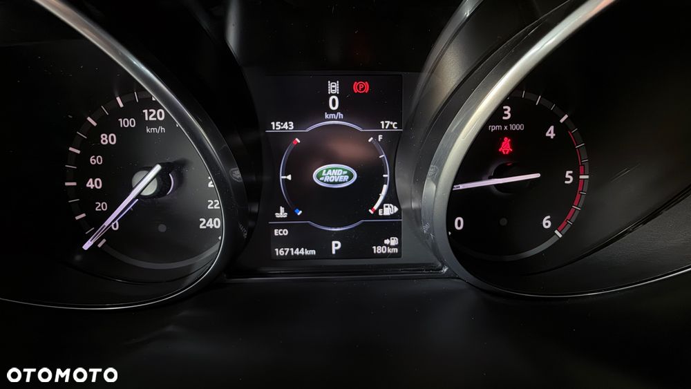 Land Rover Discovery Sport TD4 HSE Luxury - 32