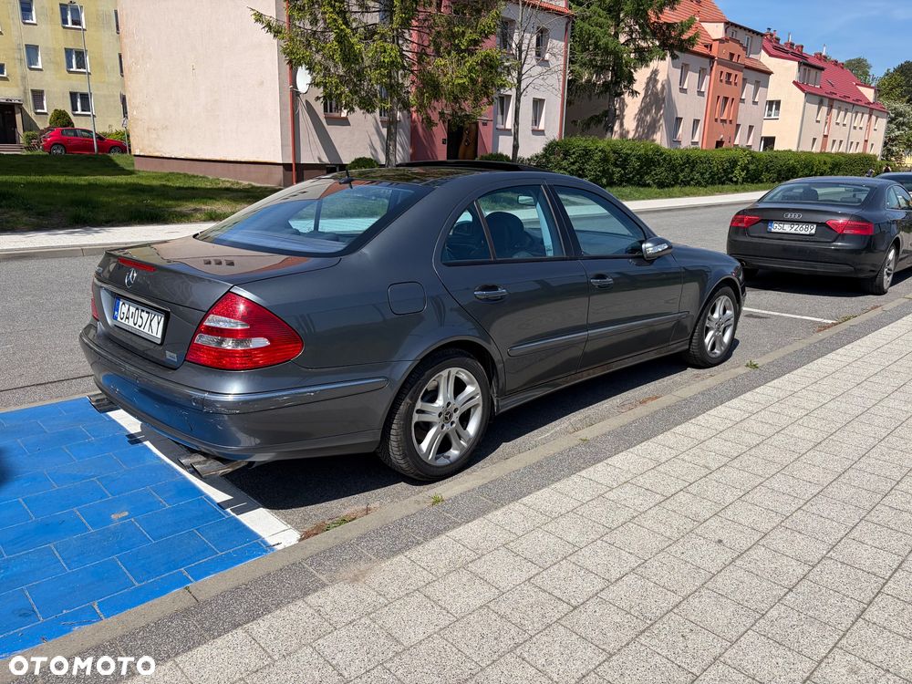 Mercedes-Benz Klasa E 500 Avantgarde - 3
