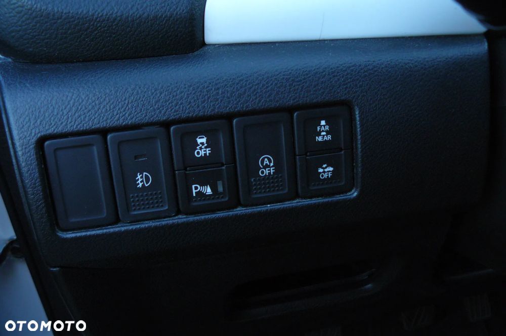 Suzuki Vitara 1.6 XLED 2WD - 35
