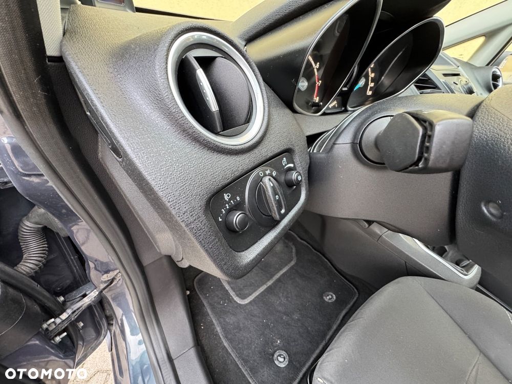 Ford Fiesta 1.25 Silver X (Ambiente) - 18