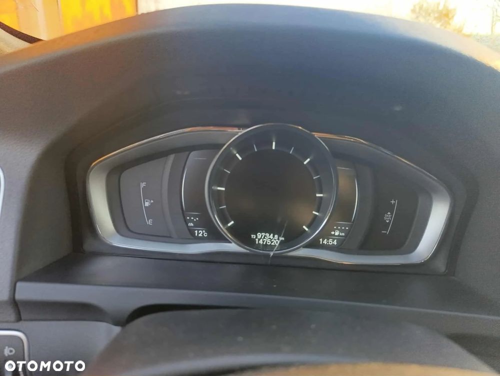 Volvo V60 D3 R-Design Momentum - 14