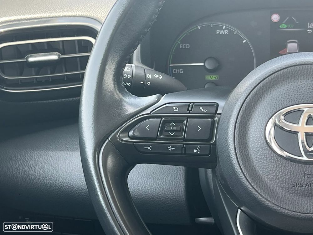 Toyota Yaris 1.5 HDF Comfort Plus - 17