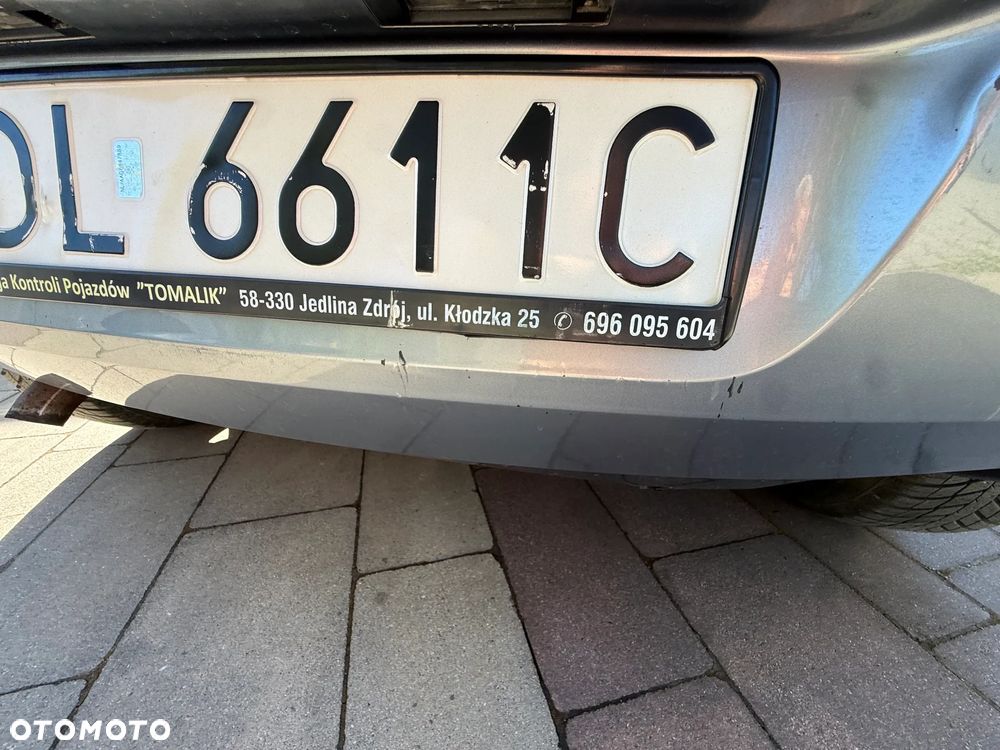 Opel Corsa 1.4 16V Sport - 16