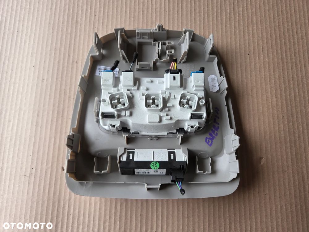 Oświetlenie kabiny lampka Peugeot Expert III Citroen Jumpy III - 3