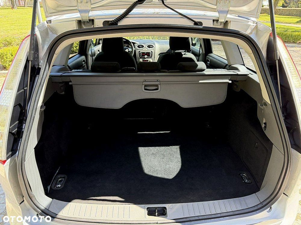 Ford Focus - 12