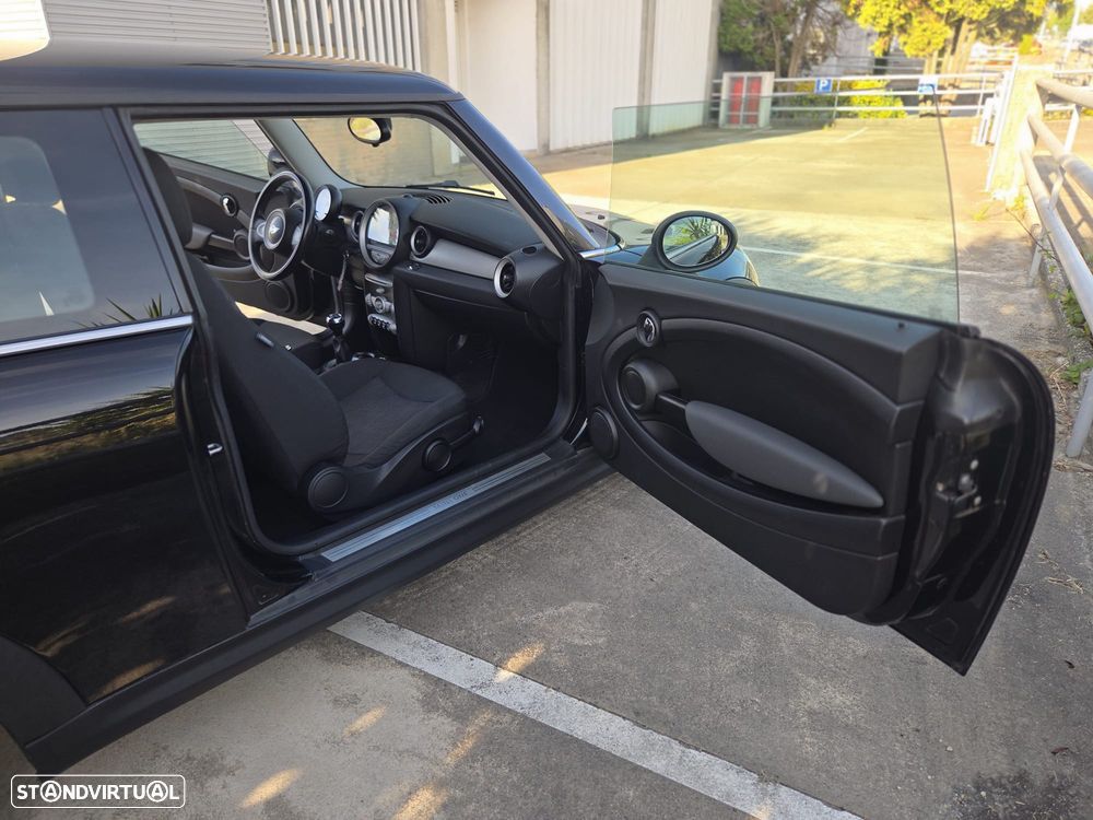 MINI 3 Portas One 1.4 - 5