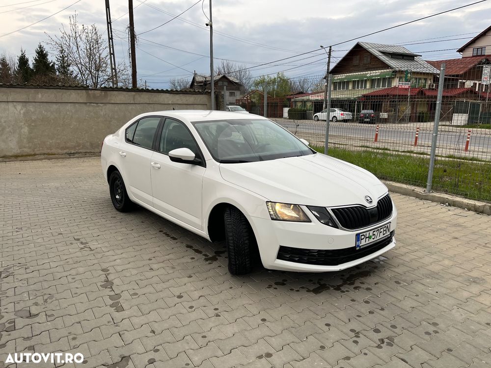 Skoda Octavia - 1