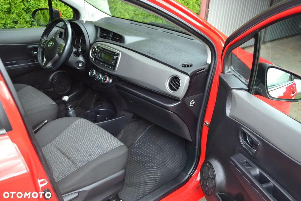 Toyota Yaris - 14