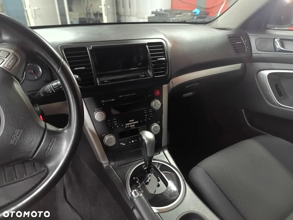 Subaru Outback - 4