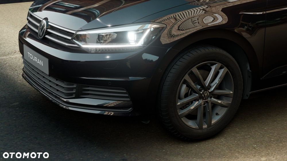 Volkswagen Touran - 8