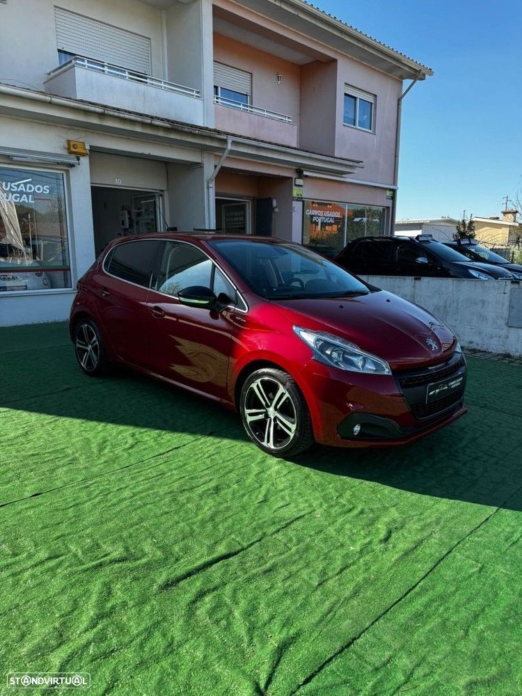 Peugeot 208 1.2 PureTech GT Line - 3