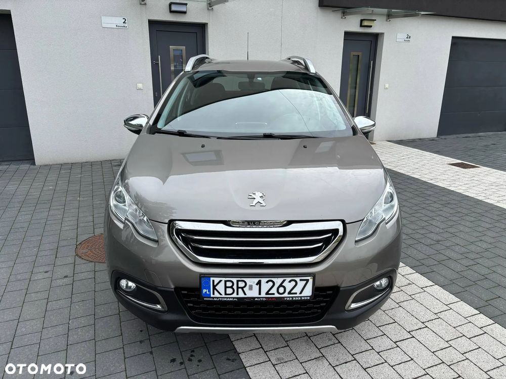 Peugeot 2008 1.6 BlueHDi Style - 6