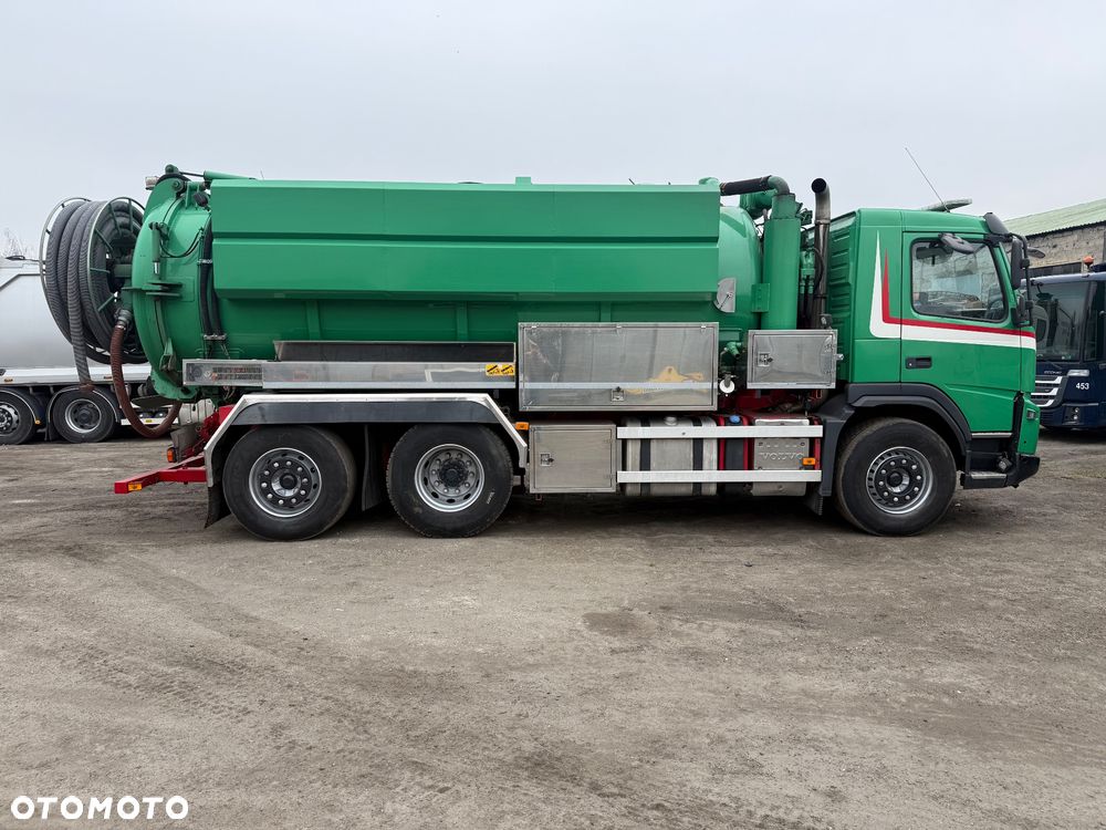 Volvo FMX 370 WUKO KIPROWANA szambiarka asenizacja 18 tys litrow 15/3 E5 - 2