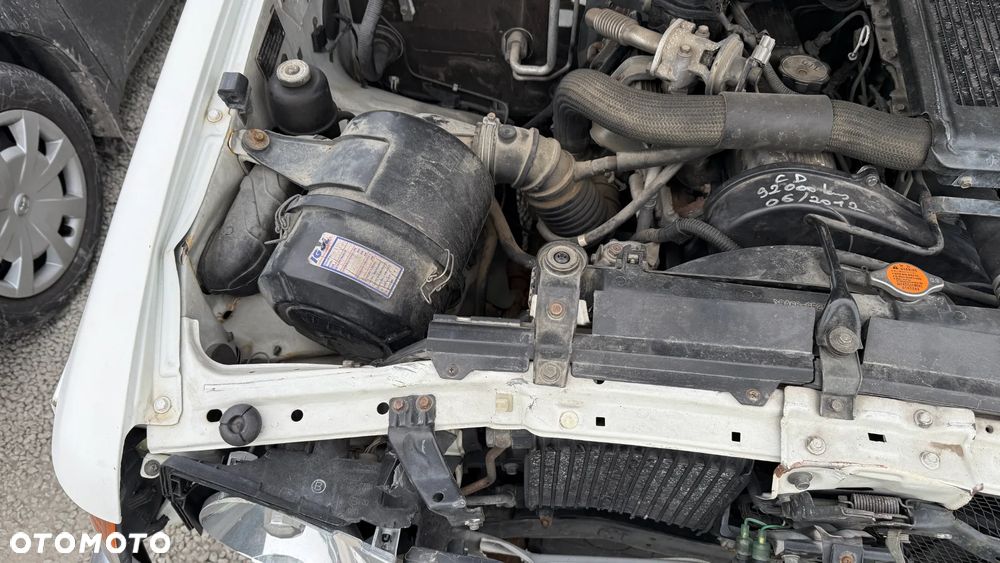 Mitsubishi Pajero - 33