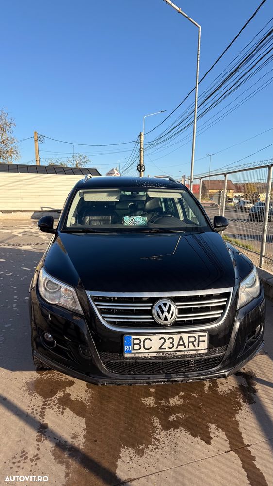 Volkswagen Tiguan 2.0 TDI 4Motion DSG Sport & Style - 6
