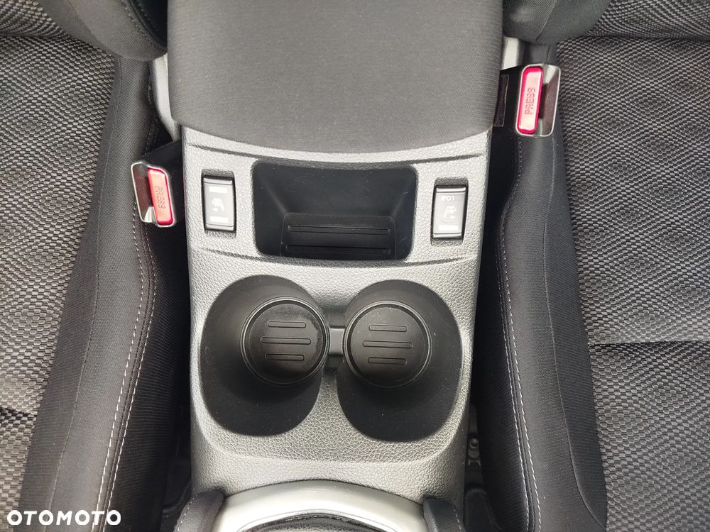 Nissan Qashqai - 13