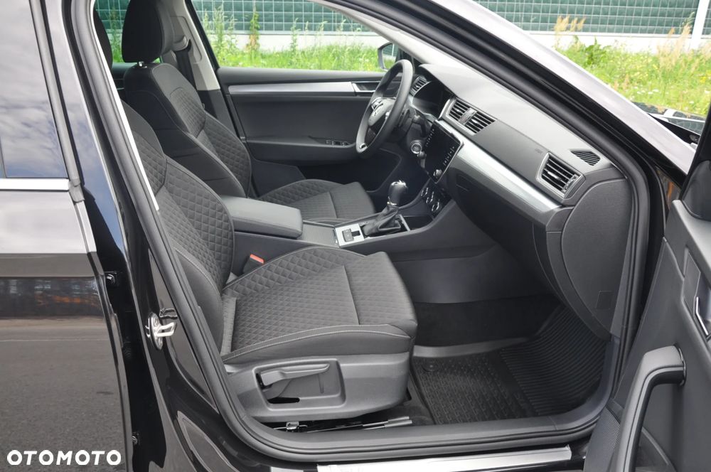 Skoda Superb 1.5 TSI Ambition DSG - 27